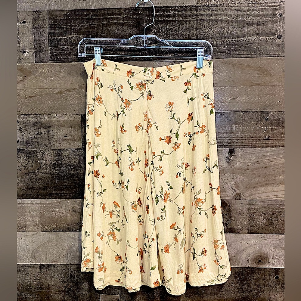 Vintage Cream and Floral Skirt